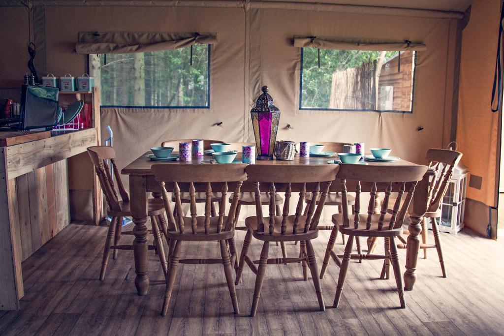 ホテル Camp Katur Glamping Carthorpe エクステリア 写真
