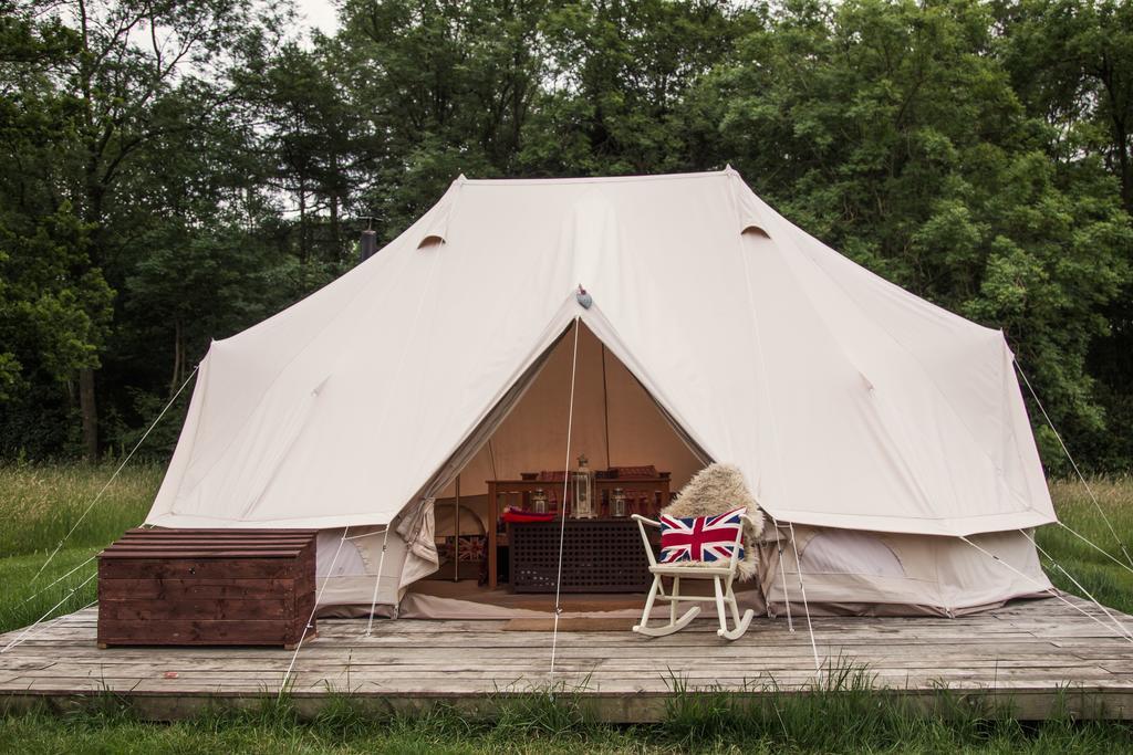ホテル Camp Katur Glamping Carthorpe エクステリア 写真