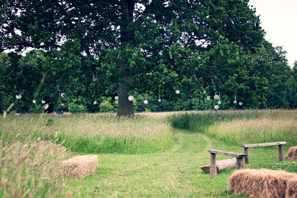 ホテル Camp Katur Glamping Carthorpe エクステリア 写真